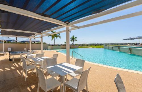 Pelican Waters Appartement | Golfer's Paradise - Pelican Waters
