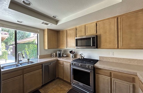 Palm Desert Copropriété | Golfer’s Paradise- Two bedroom condo in Palm Desert’s best community