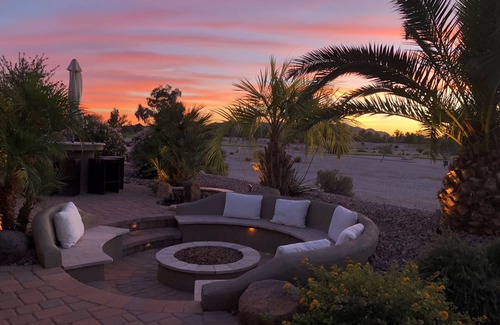 Eleven Mile Corner Maison | Golfers' Dream Home - on a Double Fairway with Golf Cart Included