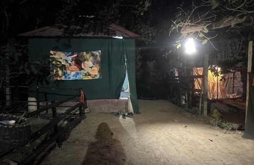 Ilam Bazar Lit Et Petit-Déjeuner | Golok Riverside Retreat