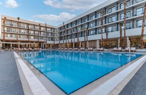 Migdal Hôtel | Gomeh by Isrotel Collection