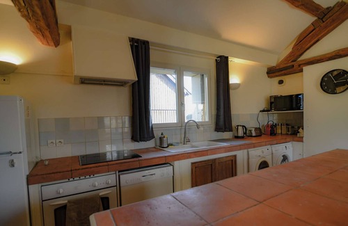 Noisy-le-Roi Villa | Appartement Gondi" 4 pièces (env. 100m2) au premier étage