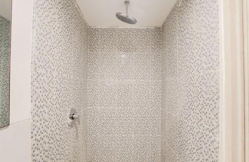Tangerang Appartement | Good Choice Studio Apartment Aeropolis Residence By Travelio