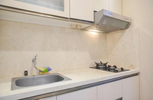 Cipulir Appartement | Good Deal and Restful Studio Kebayoran Icon Apartment By Travelio