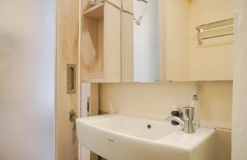 Cipulir Appartement | Good Deal and Restful Studio Kebayoran Icon Apartment By Travelio