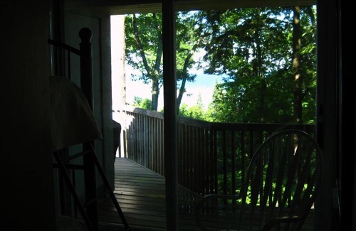 Harbor Springs Maison | Bonne Hart Beach House sur le lac Michigan. Cottage avec plage privée et meilleures vues!