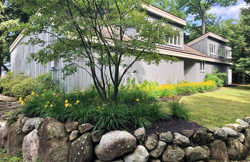 Harbor Springs Maison | Bonne Hart Beach House sur le lac Michigan. Cottage avec plage privée et meilleures vues!