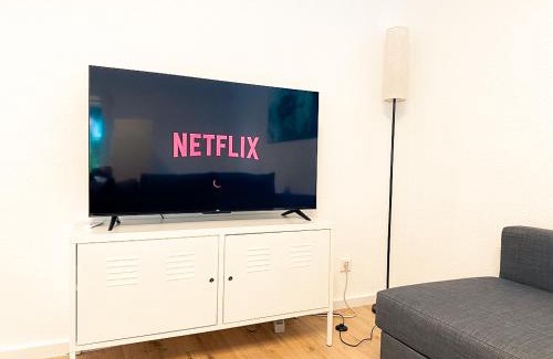 Idstein Appartement | Good Homes Apartment für bis zu 6 Personen mit Netflix und Highspeed WIFI