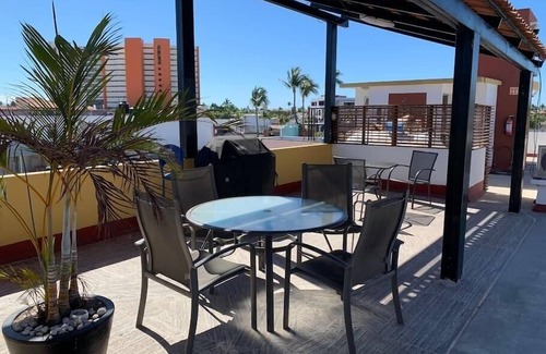 Diaz Ordaz Copropriété | Good location! Versalles 3 blocks to the beach! ?