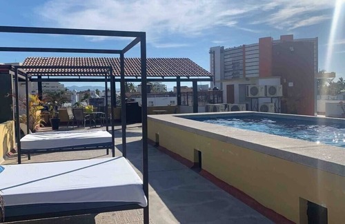Diaz Ordaz Copropriété | Good location! Versalles 3 blocks to the beach! ?