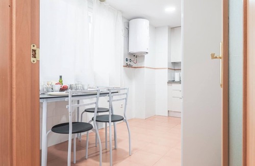 La Algaba Appartement | Apt piscine de bonne qualité Algaba