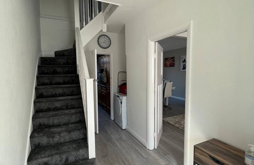 Redbridge Maison | Good sized family home awaits for you to enjoy