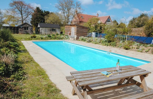 Melton Constable Cottage | 1 bedroom accommodation in Melton Constable
