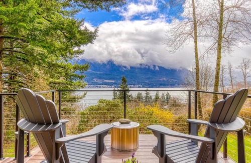 Stevenson Maison | Gorge View