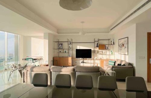 Sodeco Appartement | Gorgeous 3Br Achrafieh Apt