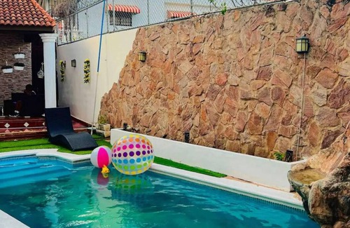 Santo Domingo Este Villa | Gorgeous 4 bedroom 5 bed Mini Mansion With Pool