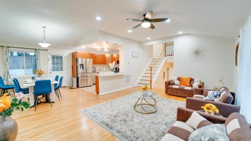 Oxon Hill Maison | Gorgeous 5BR & 3BA Spacious Home 2 minutes from MGM