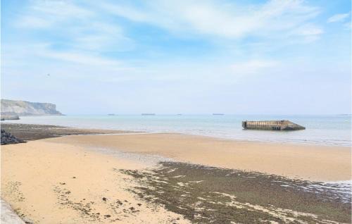Arromanches-les-Bains Appartement | Gorgeous Apartment In Arromanches