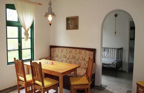 Neuburg Appartement | Gorgeous apartment in Neuburg with terrace