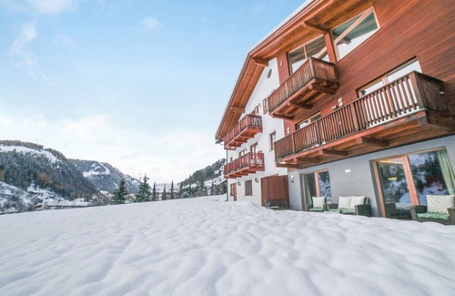 Selva di Val Gardena Appartement | Superbe appartement à proximité des remontées-pentes avec Wi-Fi, parking et jardin
