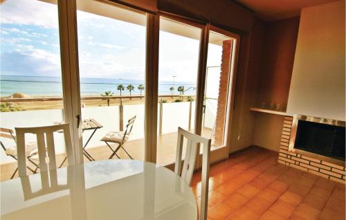 Pineda de Mar Appartement | Gorgeous Apartment In Pineda De Mar