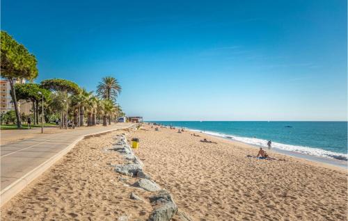 Pineda de Mar Appartement | Gorgeous Apartment In Pineda De Mar