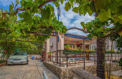 Cres Appartement | Magnifique appartement à Cres avec.