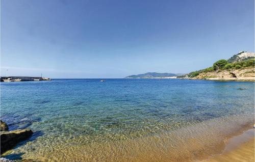 Castellabate Appartement | Gorgeous Apartment In Castellabate Sa