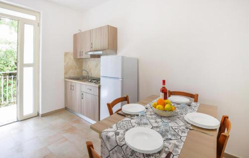 Santa Maria Appartement | Gorgeous Apartment In Ricadi