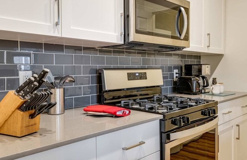 North Waltham Appartement | Gorgeous Apt with Kitchen-ALH-12224