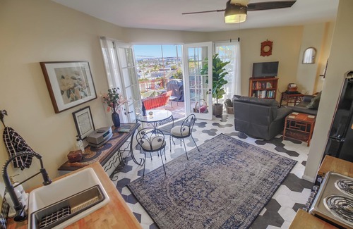 Point Loma Appartement | Magnifique Bay View & Sunrise / Sunsets depuis votre terrasse privée et ensoleillée!