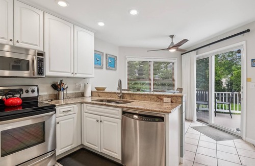 Bethany Beach Maison | Gorgeous Bethany retreat! Dog friendly, 4 BR/3BA, near trails, <2 miles to beach