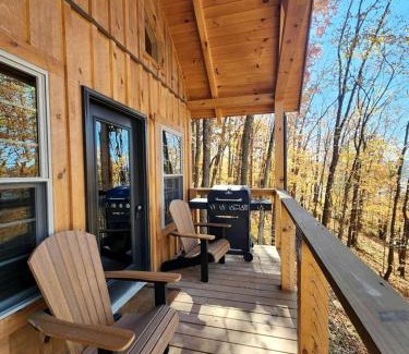 Scio Maison | Gorgeous Cabin Great for Family Getaways in Ohio