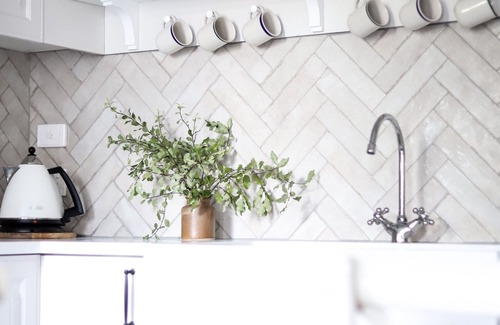 Ballarat Maison | Gorgeous central Ballarat Home - walk to everything!
