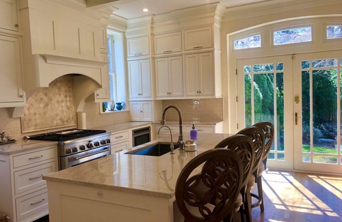 Chevy Chase Maison | Gorgeous Chevy Chase 4-Bedroom Home, Short Walk to Bethesda, Metro & Restaurants