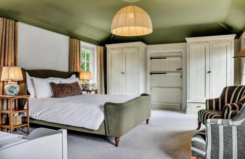 New Forest District Maison | Gorgeous English Farmhouse Holiday Cottage for 9 and a half