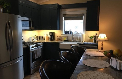 Windham Appartement | Superbe, première classe, 2 King appartement au centre-ville de Windham