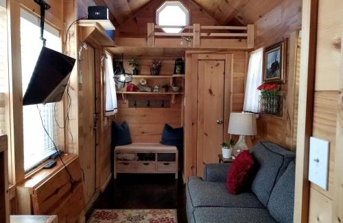 Georgia Coast Maison | Gorgeous Georgia Tiny Home for a Couples Retreat