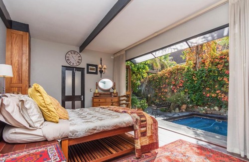Bantry Bay Maison | Gorgeous Getaway in Bantry Bay