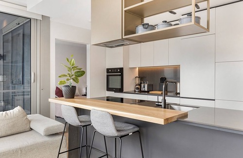 Moonee Ponds Appartement | Gorgeous High-Rise Unit with Sky Bar, Pool and Gym