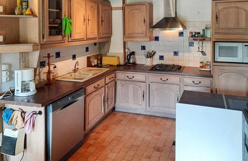 Noyal-Sous-Bazouges Maison | Gorgeous home in Noyal-Sous-Bazouges