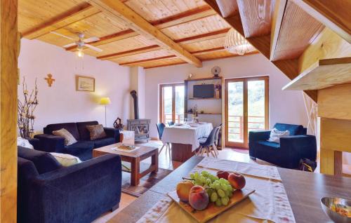 Trstenik Puscanski Maison | Gorgeous Home In Trstenik Puscanski