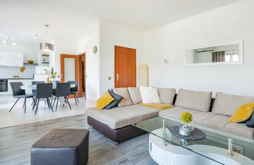 Orihi Maison | Superbe maison à Barban avec WiFi
