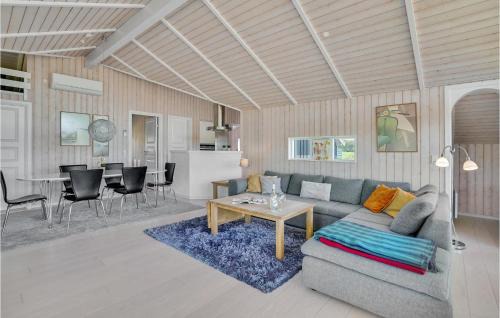 Krejbjerg Maison | Gorgeous Home In Ejstrupholm With Sauna
