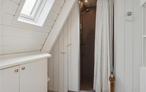 Gatten Maison | Gorgeous Home In Farsø With Kitchen