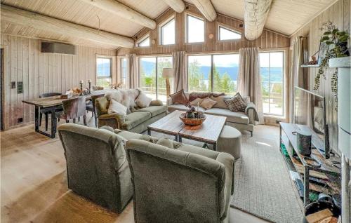 Sor-Fron Maison | Gorgeous Home In Gålå With Sauna