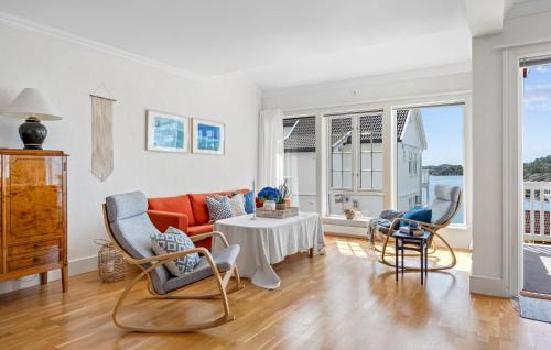 Gjeving Maison | Gorgeous Home In Gjeving With Wifi