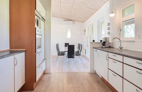 Østerskov Maison | Superbe maison à Humble avec cuisine