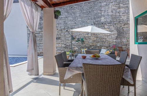 Municipality of Zminj Maison | Magnifique maison à Kresini avec WiFi