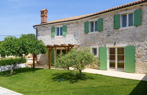 Mali Vareski Maison | Magnifique maison à Krnica